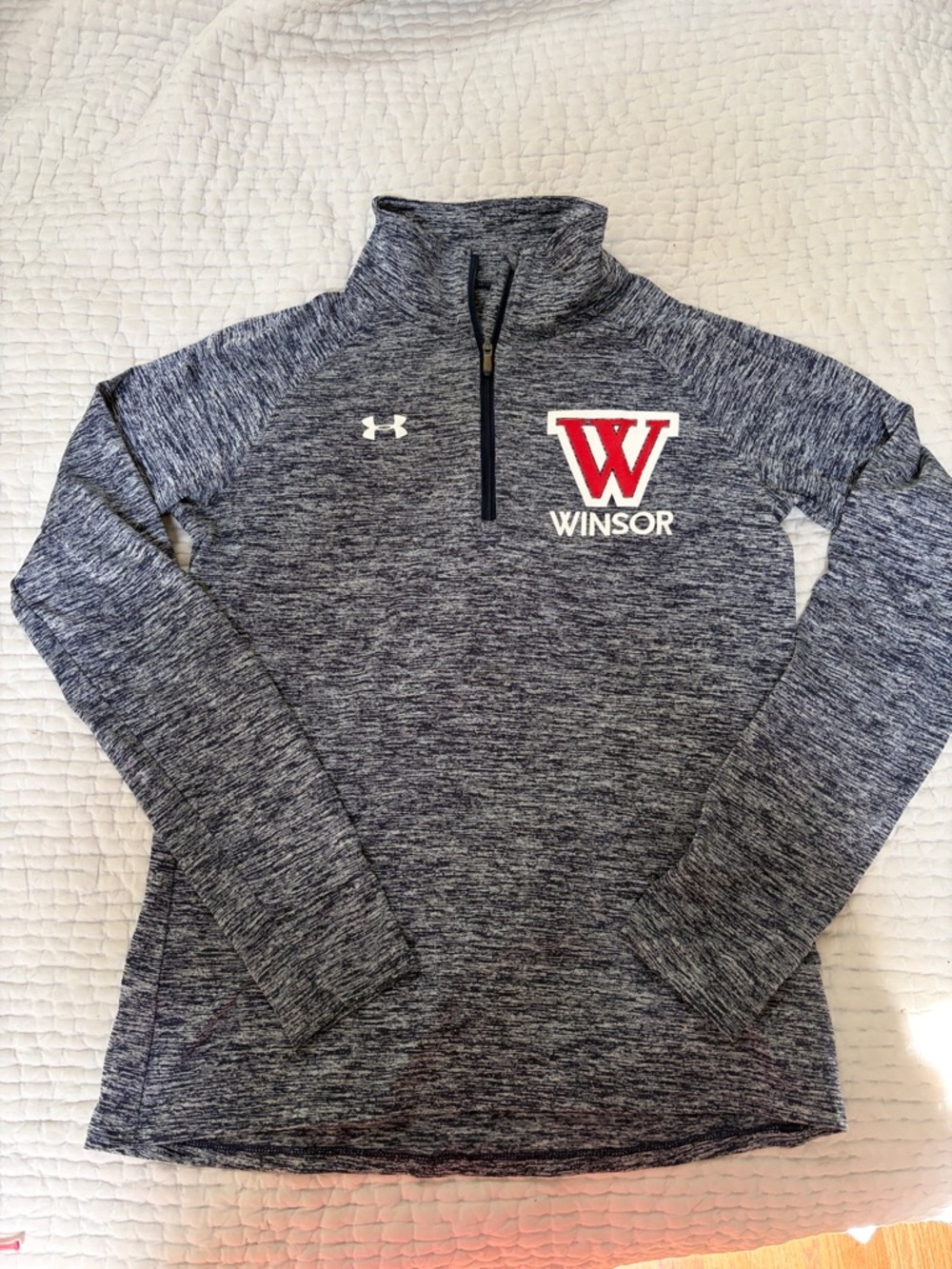 Under Armour Women's Heather Gray 1/4-Zip Winsor Pullover with Red W